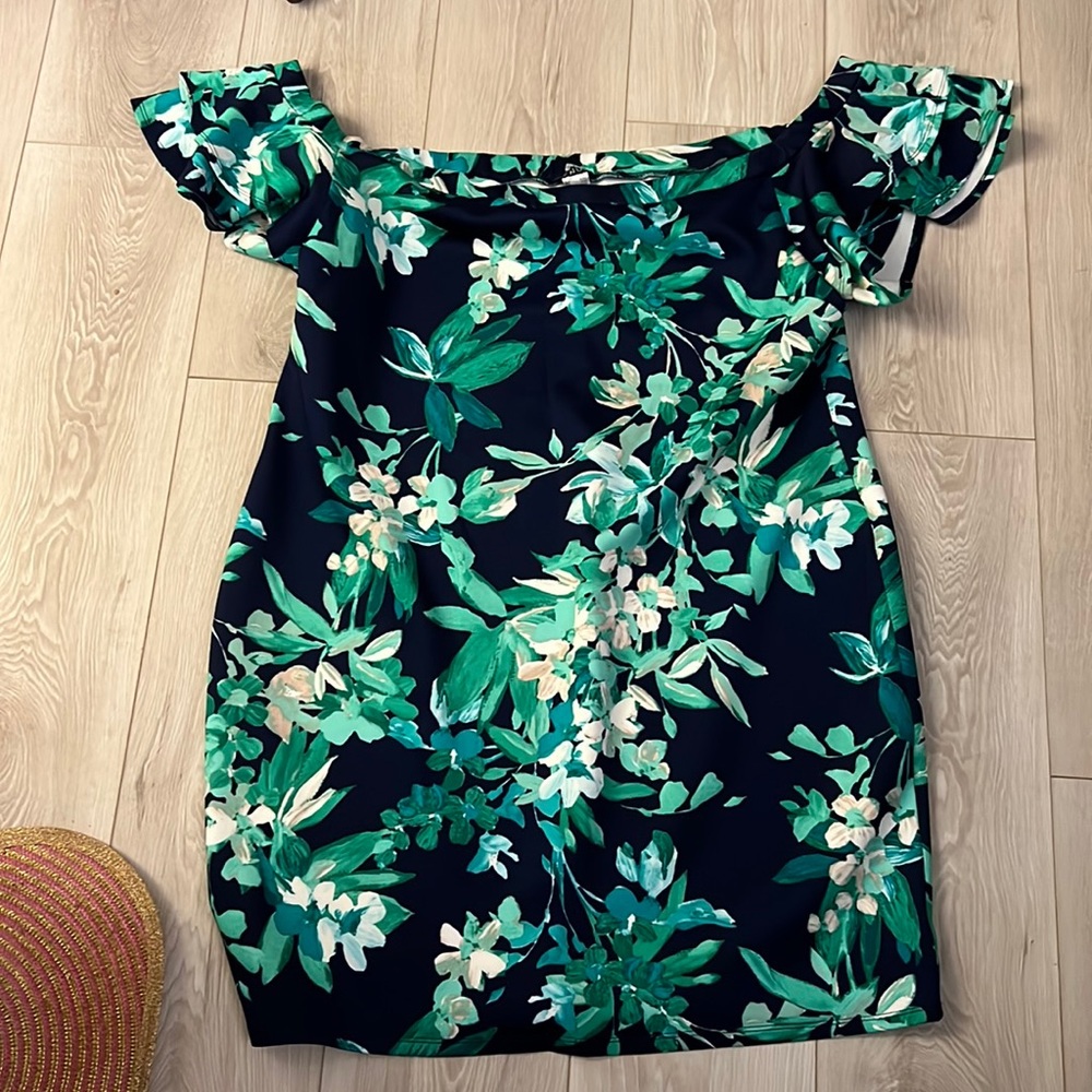 Venus womens off the shoulder dress size: 3X